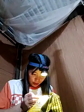 Snapshot of samsam-bae chatting on 09.28.25 samsam-bae online show from 09.28.25