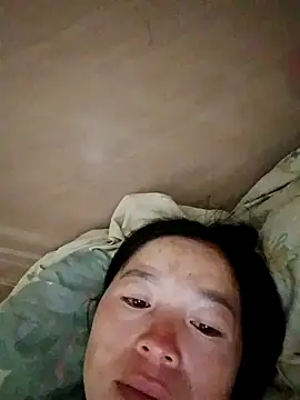 Snapshot of samsam-bae chatting on 10.05.25 samsam-bae online show from 10.05.25