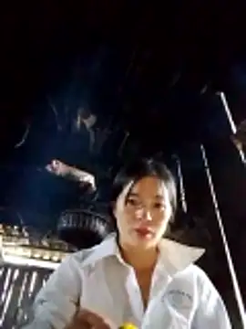 Snapshot of samsam-bae chatting on 10.11.25 samsam-bae online show from 10.11.25