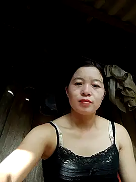 Snapshot of samsam-bae chatting on 10.13.25 samsam-bae online show from 10.13.25