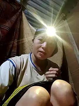 Snapshot of samsam-bae chatting on 10.20.25 samsam-bae online show from 10.20.25