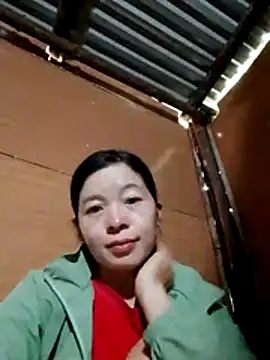 Snapshot of samsam-bae chatting on 10.22.25 samsam-bae online show from 10.22.25