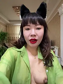 Snapshot of Xinlan-Asia chatting on 03.12.26 Xinlan-Asia online show from 03.12.26