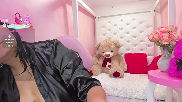 Dulce meow online show from 10.10.25