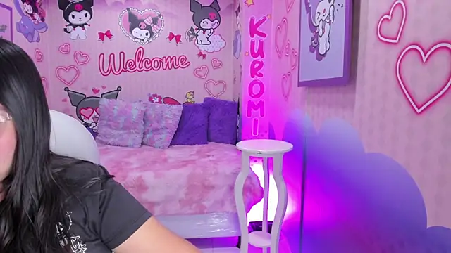 Snapshot of Dulce_meow chatting on 07.28.26 Dulce meow online show from 07.28.26