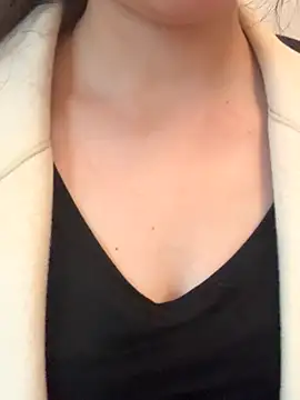 Snapshot of baobao20242025 chatting on 12.15.25 baobao20242025 online show from 12.15.25