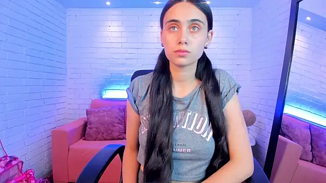 sofiapalacioss online show from 10.11.25