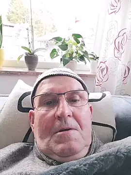 Snapshot of Oldmenhot66 chatting on 02.28.26 Oldmenhot66 online show from 02.28.26