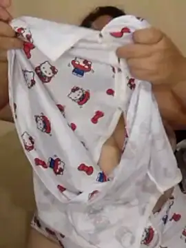 Snapshot of Katherine25 chatting on 01.17.26 Katherine25 online show from 01.17.26