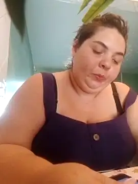 Snapshot of Katherine25 chatting on 02.25.26 Katherine25 online show from 02.25.26