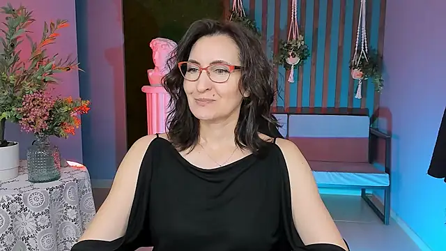 UnaTerra online show from 11.17.25