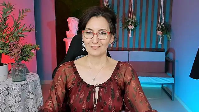 UnaTerra online show from 11.18.25