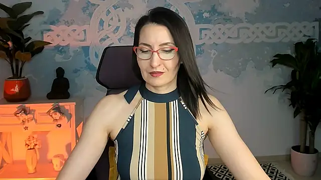 Snapshot of UnaTerra chatting on 01.12.26 UnaTerra online show from 01.12.26