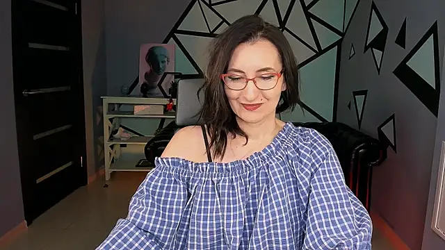 Snapshot of UnaTerra chatting on 01.13.26 UnaTerra online show from 01.13.26