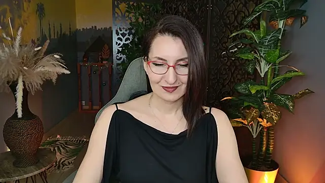 Snapshot of UnaTerra chatting on 01.17.26 UnaTerra online show from 01.17.26