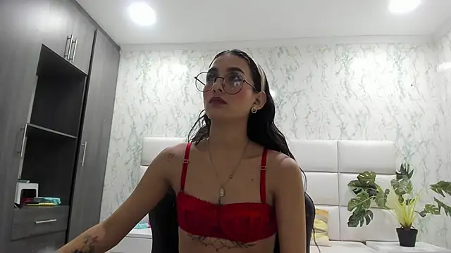 ValerySkinnyy online show from 10.20.25