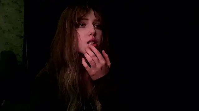 Snapshot of rosy_petal chatting on 01.31.26 rosy petal online show from 01.31.26