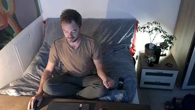 EdelHolz91 online show from 09.13.25