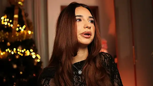 ItalianGirl online show from 12.16.25