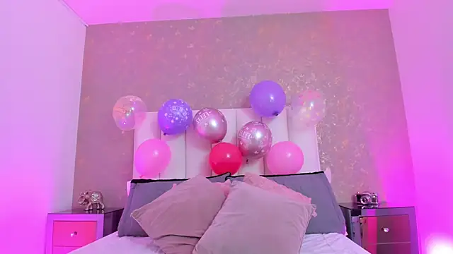 KaylieBrooks online show from 04.23.26