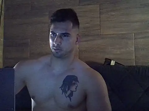 Snapshot of carvandy chatting on 12.04.25 carvandy online show from 12.04.25