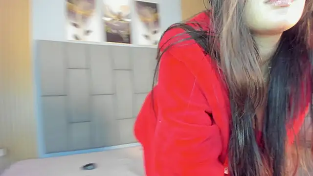 Snapshot of Stefany_gonzales_ chatting on 10.12.25 Stefany gonzales online show from 10.12.25