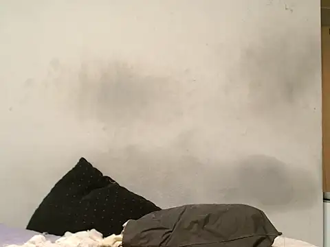 Snapshot of ROYALASS25 chatting on 09.10.25 ROYALASS25 online show from 09.10.25