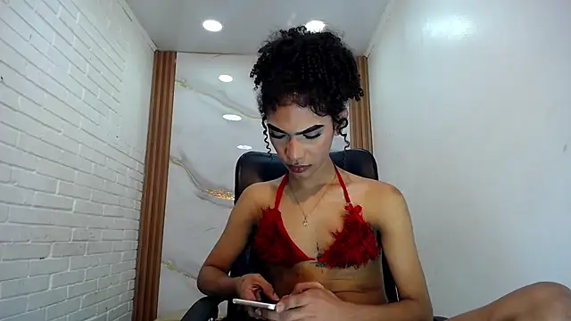 Penelopee Rouse online show from 10.09.25