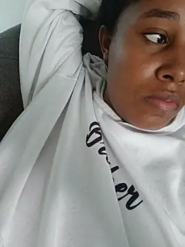 MoniqueMulberry online show from 10.30.25