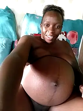 BeautyQueenX22 online show from 02.05.26