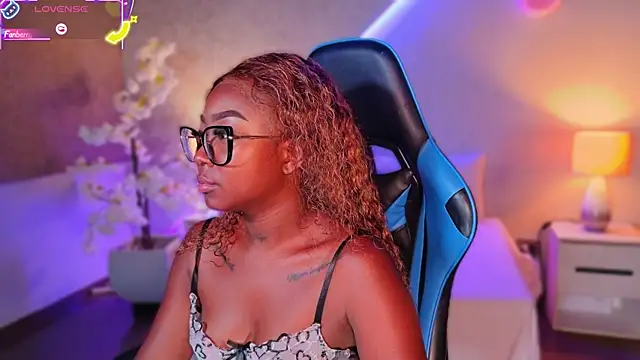 Kishalove  online show from 07.31.26