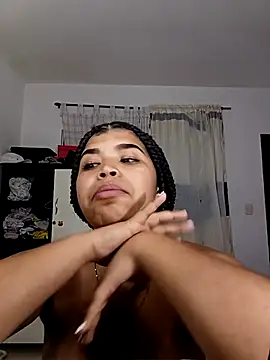 MadissonRizz online show from 10.02.25