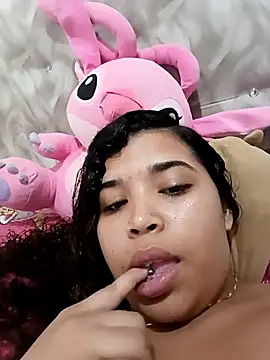 MadissonRizz online show from 10.05.25