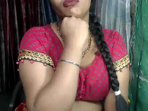 Snapshot of DearKimmi chatting on 01.19.25 DearKimmi online show from 01.19.25