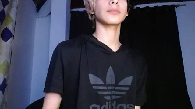 DaraKat18 online show from 06.16.26