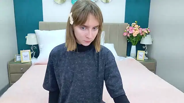 Beverly Gomes online show from 12.03.25