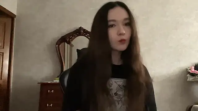 Pikmigirl18 online show from 09.11.25