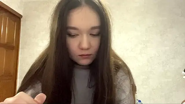 Pikmigirl18 online show from 09.21.25