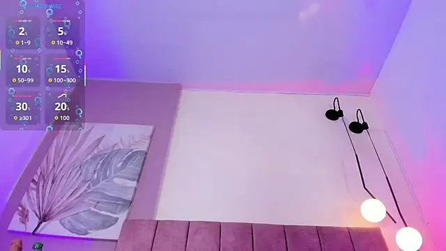 VelvetQueen  online show from 11.12.25