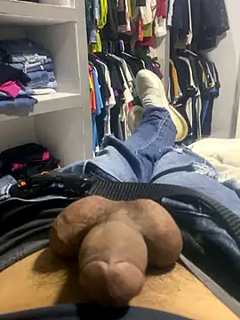 Chico031289 online show from 10.25.25