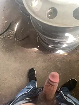 Chico031289 online show from 02.21.26