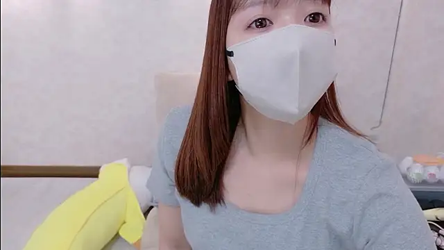 Snapshot of Mayu_o19o chatting on 10.17.25 Mayu o19o online show from 10.17.25