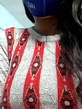 Snapshot of your_favourite_bhabhi chatting on 11.10.25 your favourite bhabhi online show from 11.10.25