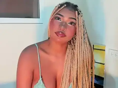 SophiaBloss online show from 06.10.26