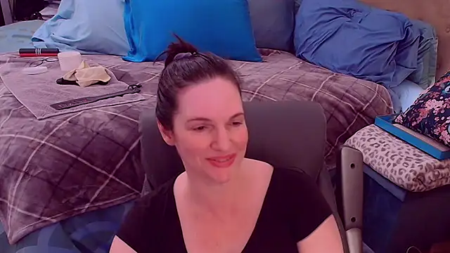 ninajaymes online show from 11.16.25