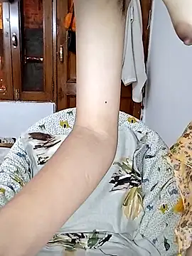 Snapshot of miss_raavy chatting on 03.28.26 miss raavy online show from 03.28.26