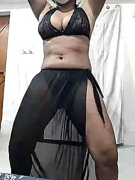 Snapshot of cutebabylalpari88 chatting on 11.24.25 cutebabylalpari88 online show from 11.24.25