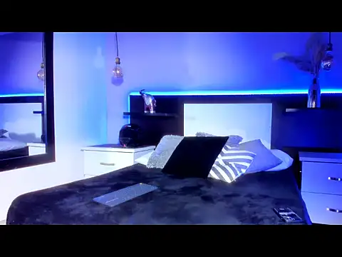 eriikjoness online show from 12.15.25