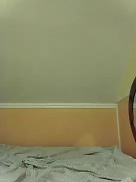 SoakedUpKitty- online show from 02.24.26