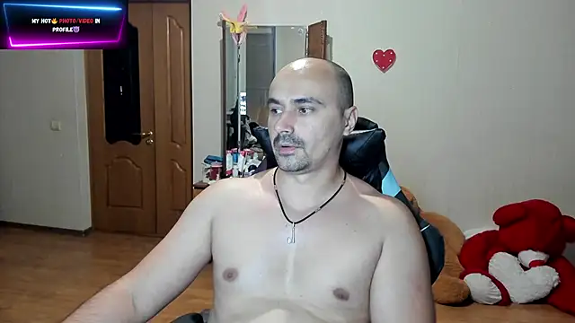 Snapshot of Gri_SH chatting on 09.11.25 Gri SH online show from 09.11.25